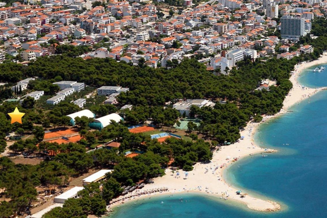 Apartments And Mobile Homes Makarska Exterior foto